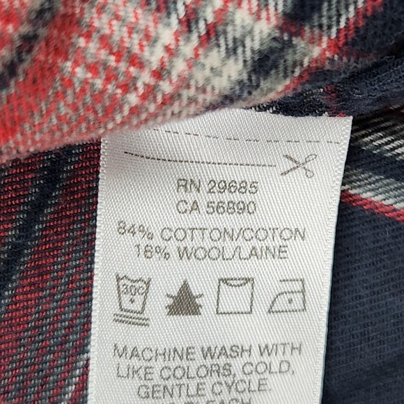 Pendleton Shirt‎ Mens Large Red Navy Plaid Bridger Cotton Wool Flannel Button - Picture 3 of 8